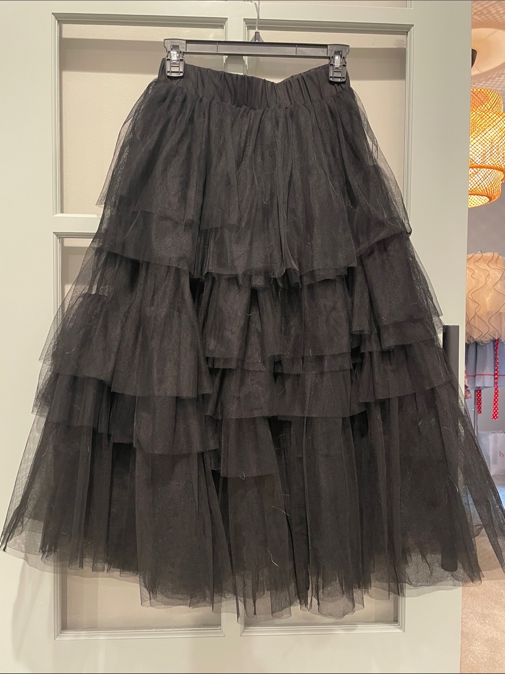 Chicwish women’s black lack Layered Tulle Midi Skirt